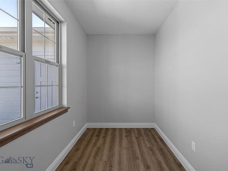 1020 Sagebrush Ln photo 4