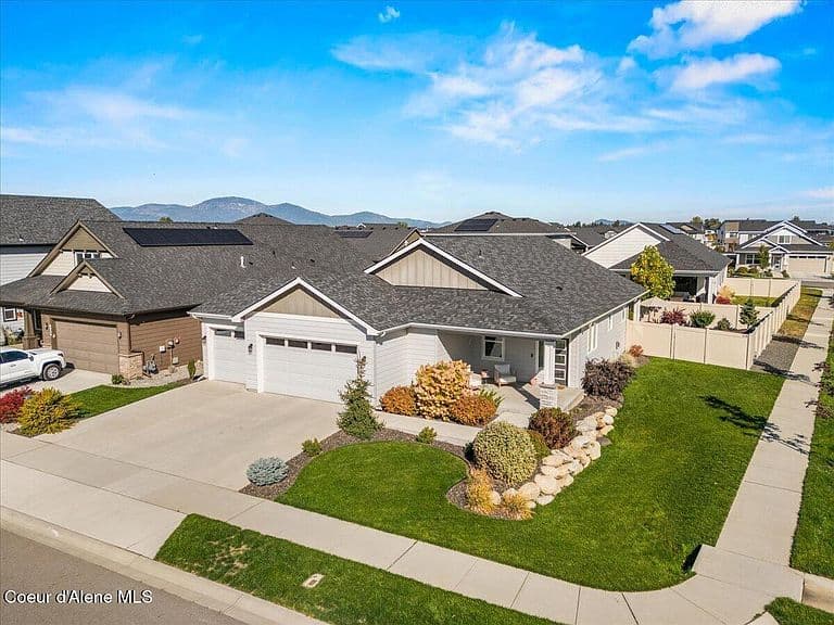 6906 N Roche Dr photo 5