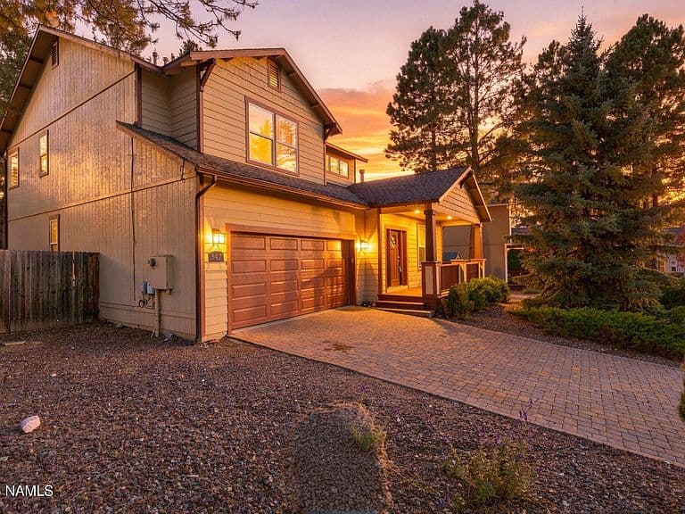 347 W Wulfenite Rd photo 1