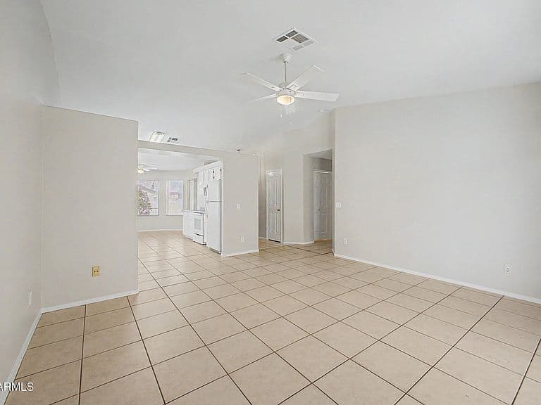 8520 W PALM Lane #1105 photo 4
