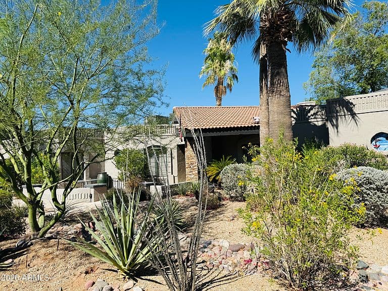 26009 N AGAVE Road photo 2
