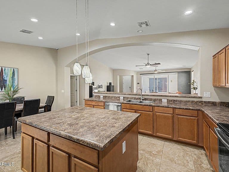 22241 E CHERRYWOOD Drive photo 5