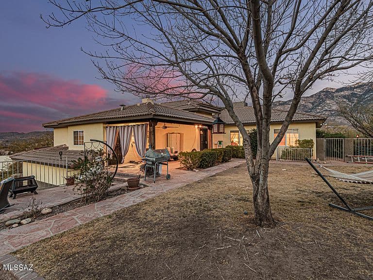15850 N Razorback Ridge Trl photo 3