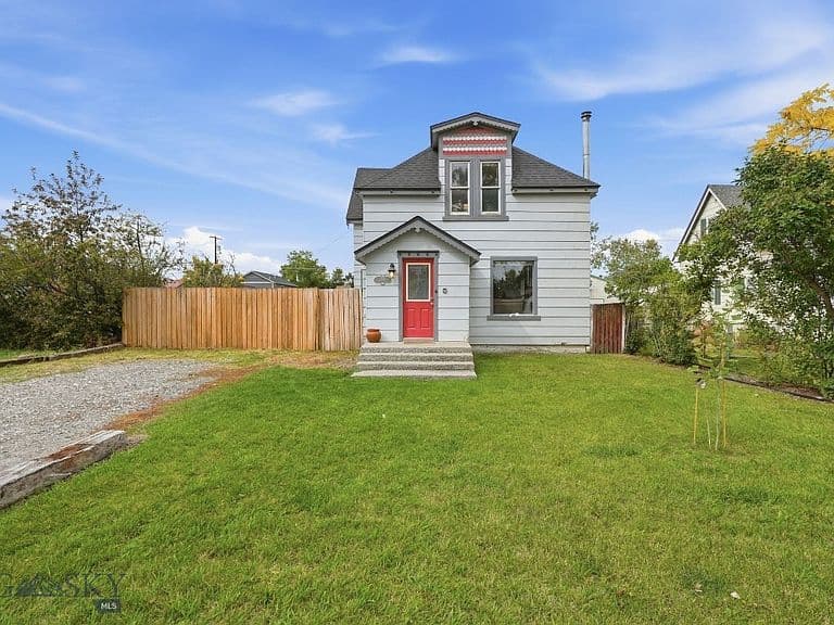 105 N Davis St photo 1