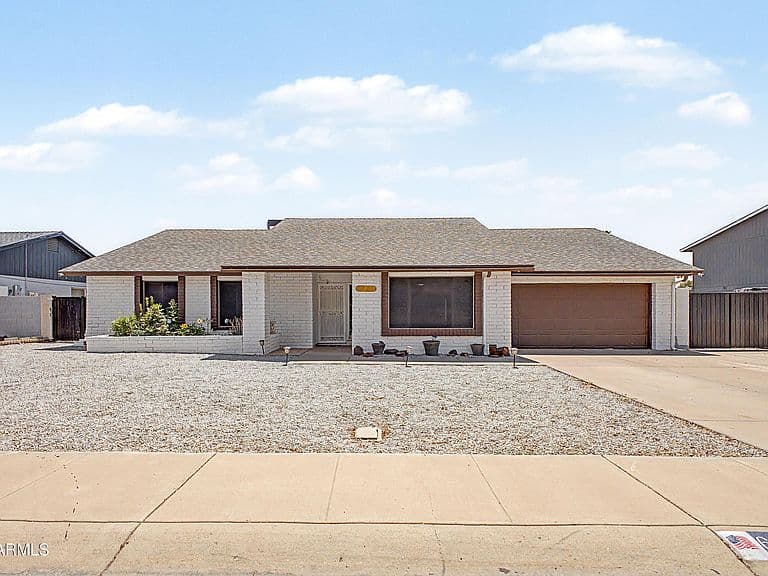 6231 W RIVIERA Drive photo 1