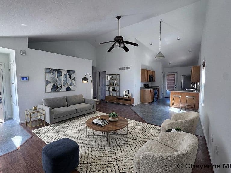 423 Wasatch St photo 4