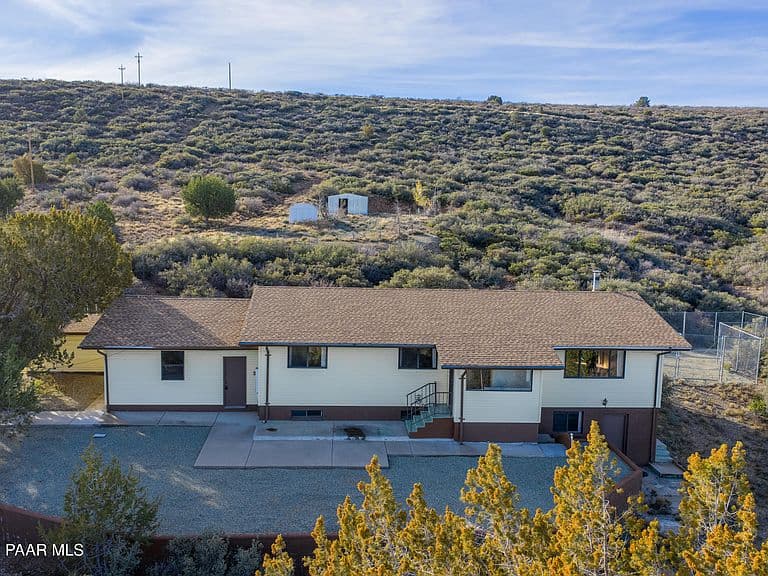 11360 S Primrose Ln photo 1