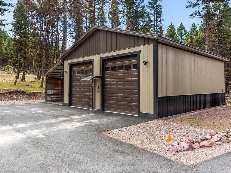 140 Evergreen Dr photo 2