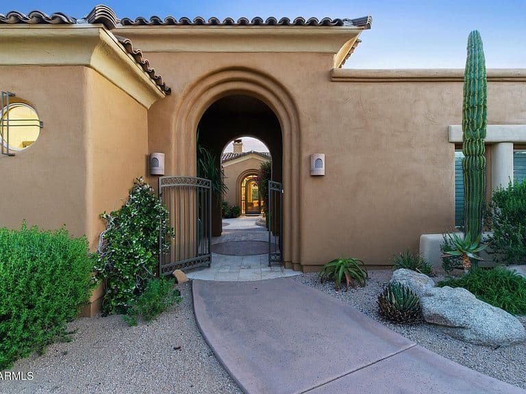 9290 E Thompson Peak Parkway #134 photo 3