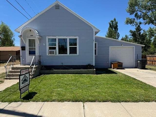 355 N 4th St photo 3