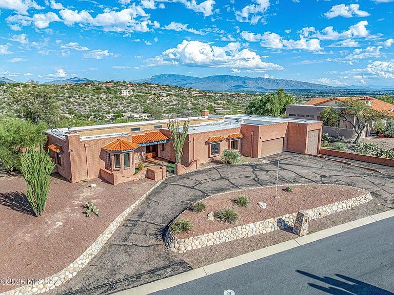 4202 N Circulo Manzanillo photo 3