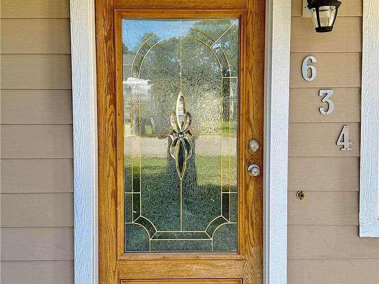 634 Starlight Dr photo 3