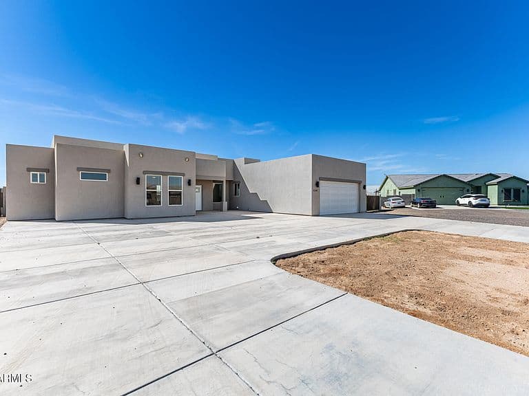 6248 S Dean Rd Road photo 1