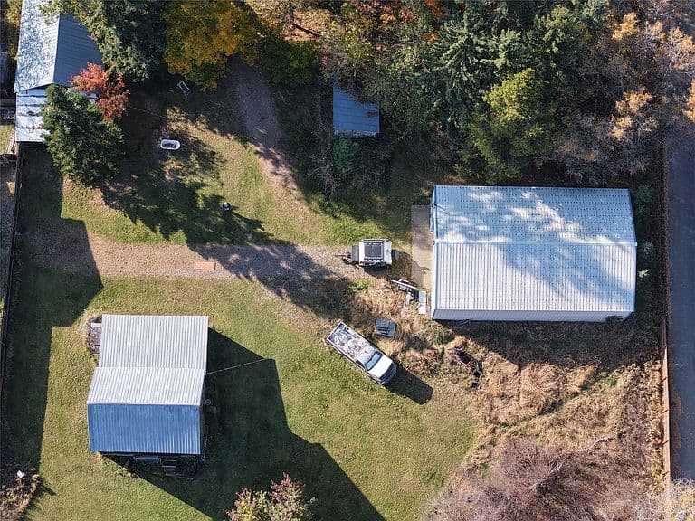 303 Texas Ave photo 3
