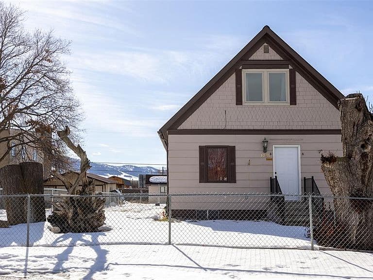 1725 Cooper St photo 1