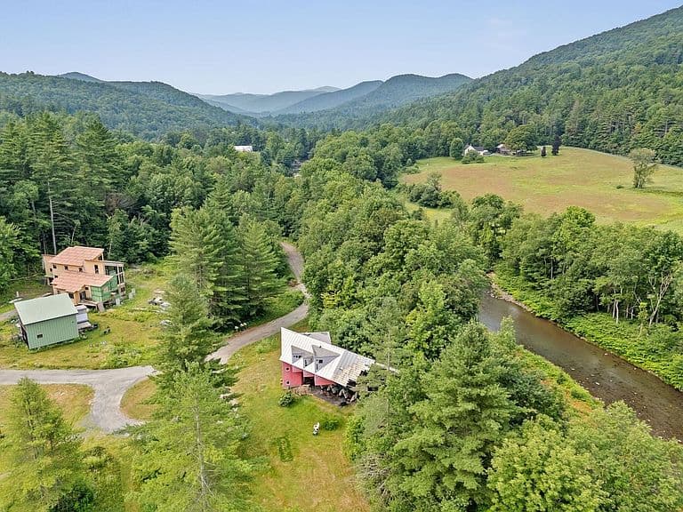 149 Folsom Brook Drive photo 4