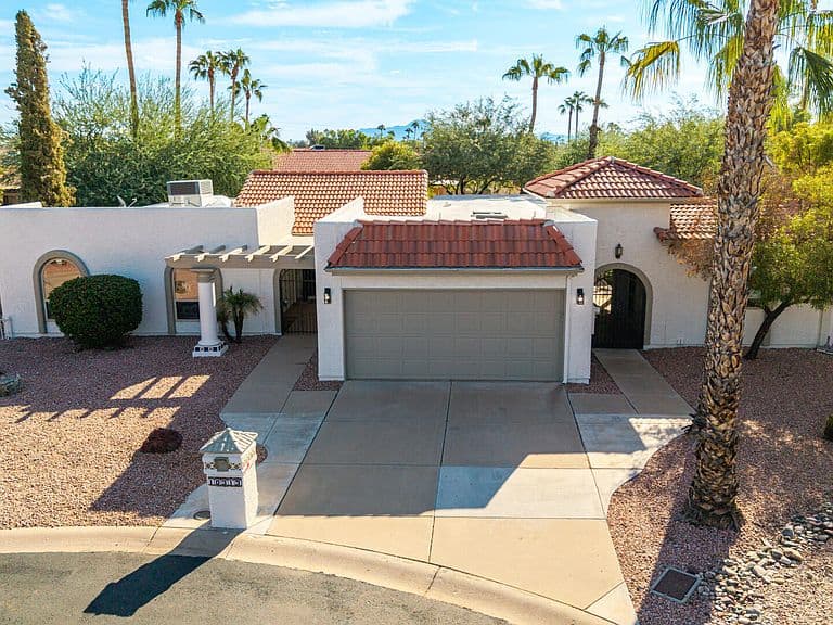 10313 E LOTUS Court photo 2