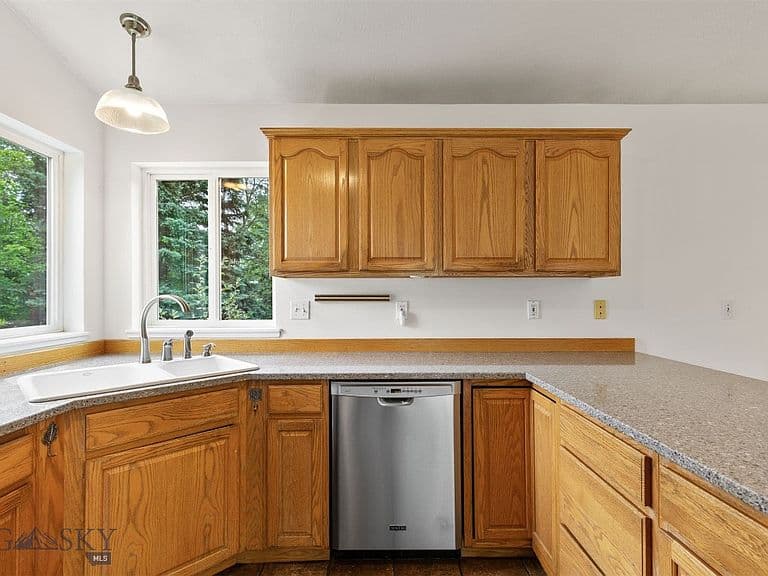 1206 S Pinecrest Dr photo 4