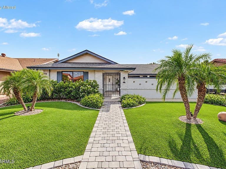 14207 W Summerstar Drive photo 1
