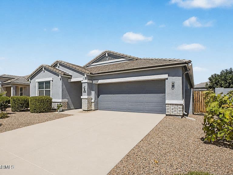 24653 N ALFALFA Drive photo 2