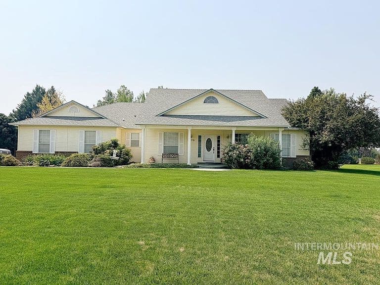 5875 Diamond Ridge Way photo 1