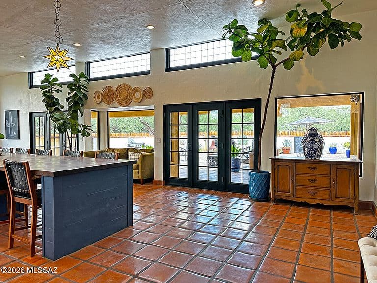 5961 E San Leandro Dr photo 5