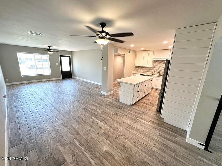 2220 E HEATHERBRAE Drive photo 5