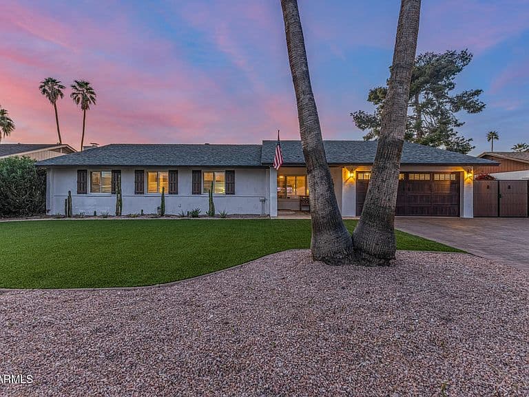 13624 N 46th Pl photo 2