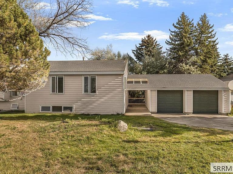 11605 S Arlington Dr photo 2