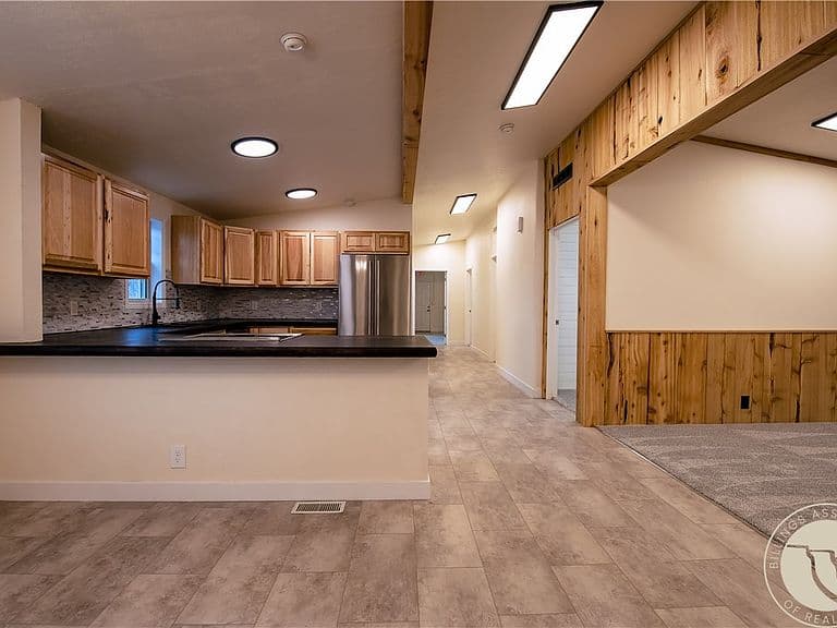 1 Avenue W photo 5