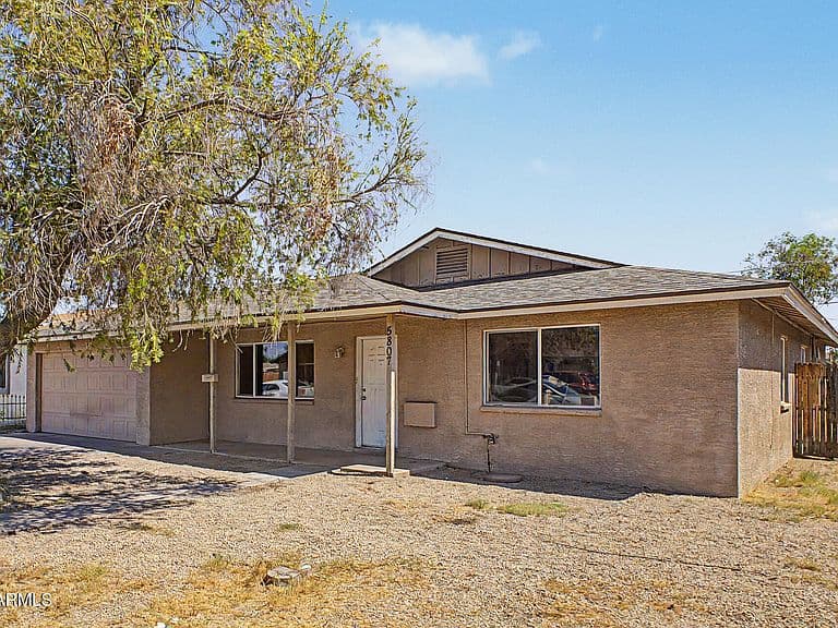 5807 W CAMBRIDGE Avenue photo 3