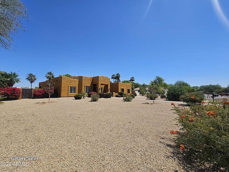 5118 W WINSTON Drive photo 4