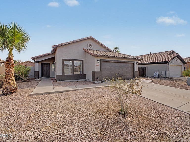 9253 E MONTE Avenue photo 2