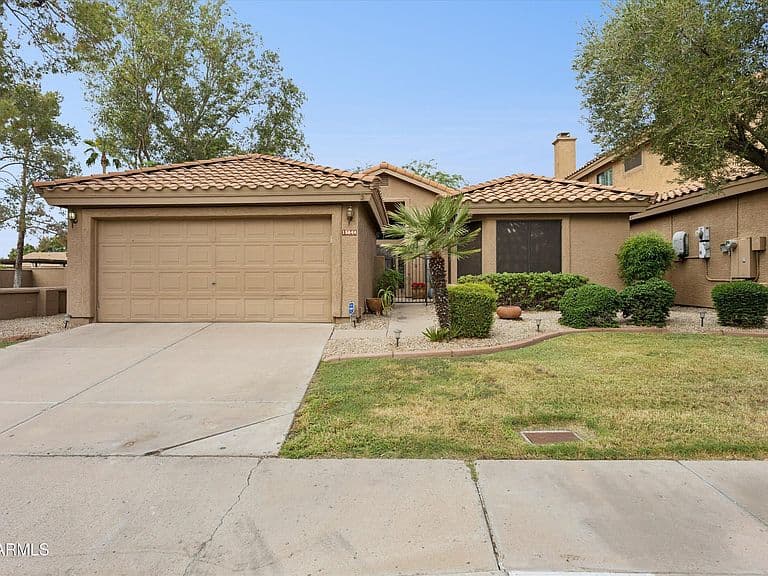 15644 N 50TH Street photo 2