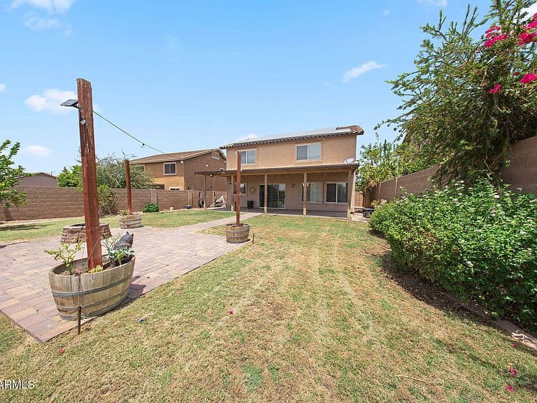 22981 W SOLANO Drive photo 5