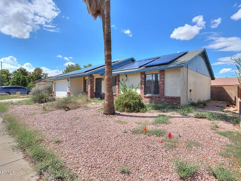 420 E DUKE Drive photo 3