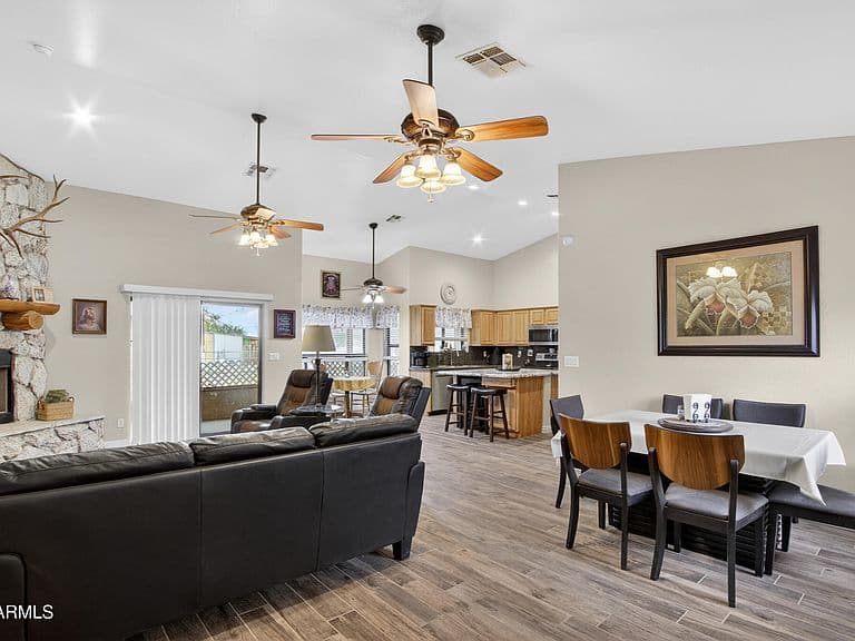 24137 W BLUE SKY Drive photo 5