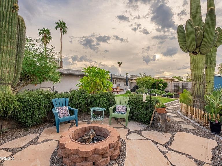 4150 E BERYL Lane photo 4