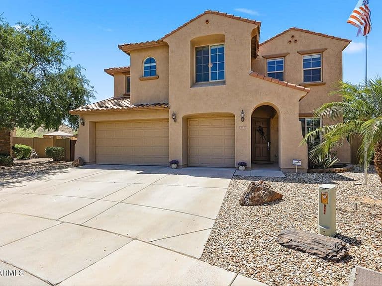 5139 W STRAIGHT ARROW Lane photo 3