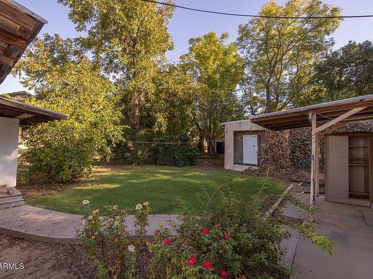 333 S Cooper Road photo 5