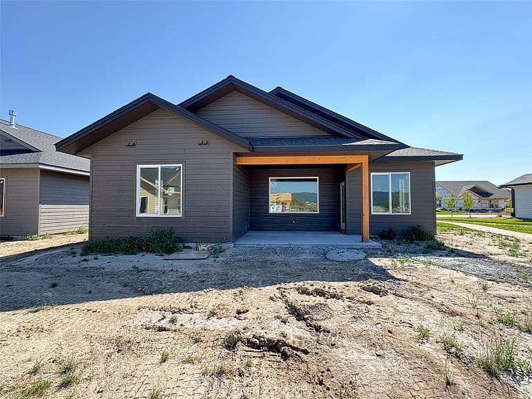 816 Rivet Way photo 4