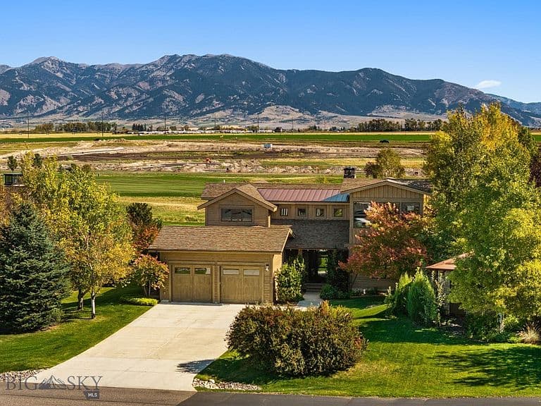 122 Highnoon Way photo 1