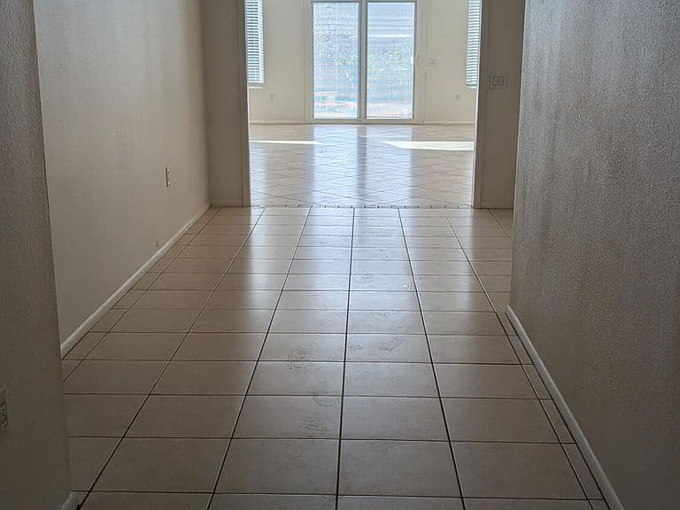 10631 W Desert Rock Dr photo 4