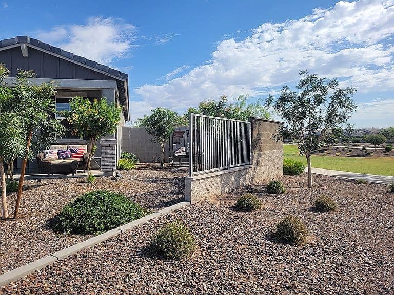 35500 W La Paz St photo 4