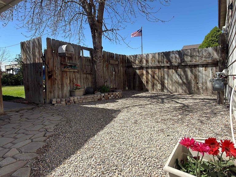 3537 Valley Rd photo 5