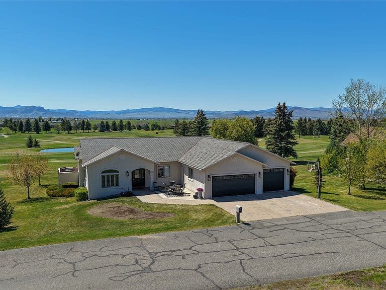 4156 Fox Ridge Dr photo 1