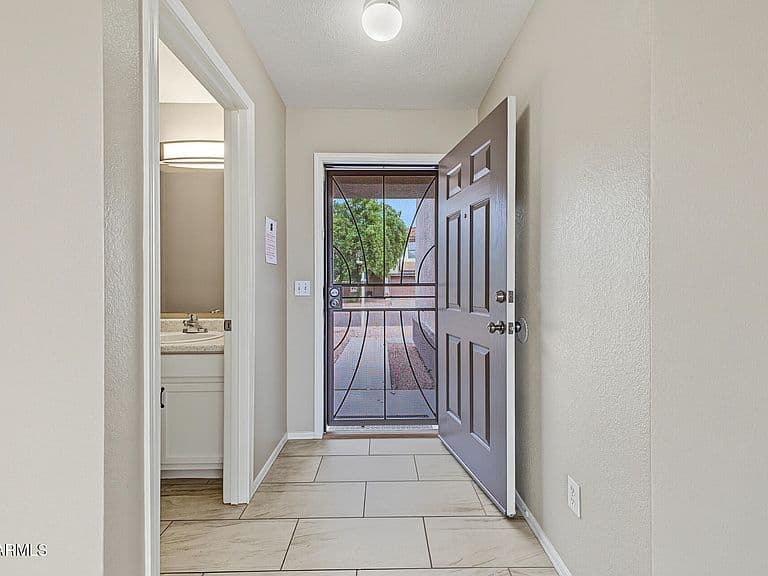 11531 E FLOWER Circle photo 3