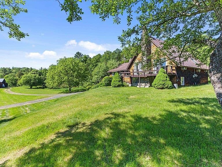 840 Sugar Hill Road photo 2