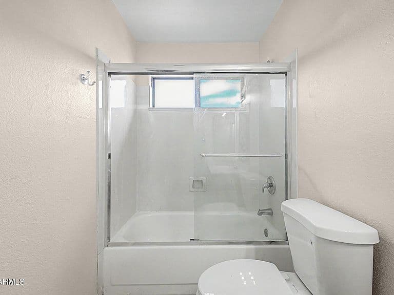 15643 N 50th Street photo 2