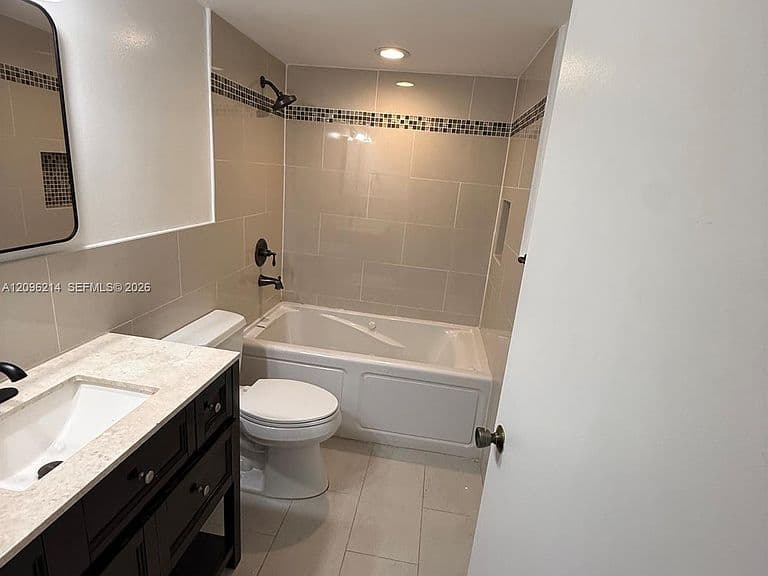 13370 SW 89th Ter APT F photo 5